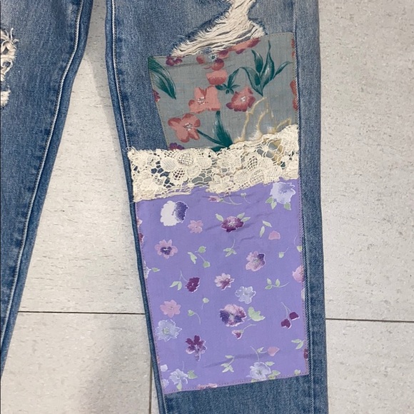 LF Carmar Patch Boyfriend Jeans - Picture 2 of 4